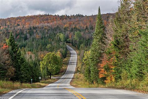 Long Winding Road In New Hampshire Photograph By Scott Miller