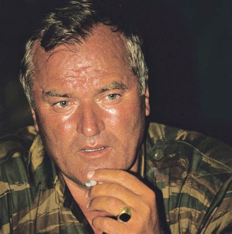 Defenders say he protected the serbs. Mladić osuđen za zločine CIA! - alo.rs