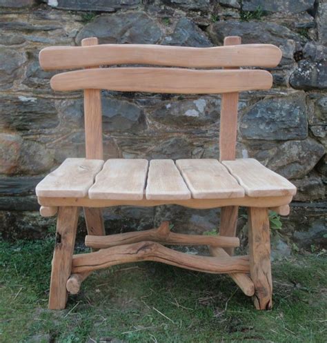 Hallway furniture is so important in creating a first impression and there's nothing like the rustic oak hall bench to set the tone. Chunky Oak Rustic Garden Seat | Wooden garden seats ...