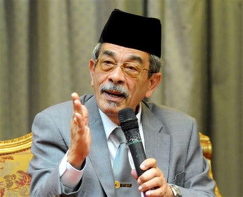Demokrasi terpimpin merupakan suatu sistem pemerintahan yang dimana segala kebijakan atau keputusan yang diambil dan dijalankan berpusat kepada satu orang, yaitu pemimpin pemerintahan. Prinsip Raja Berperlembagaan dan Demokrasi Berparlimen ...