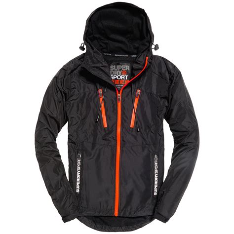 Il peut être à manches courtes ou à manches longues. Training Tech Veste Coupe Vent Homme SUPERDRY NOIR pas ...