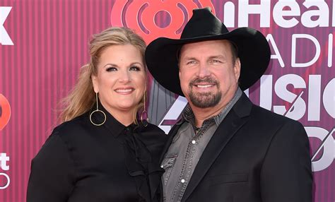 Trisha Yearwood And Garth Brooks Duet On Sultry What Gave Me Away
