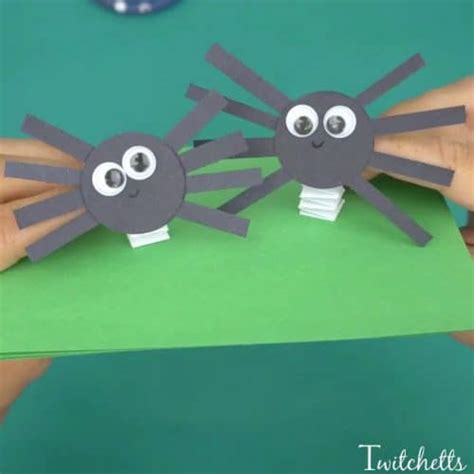 Bouncing Construction Paper Spiders ~ Halloween Craft For Kids Twitchetts