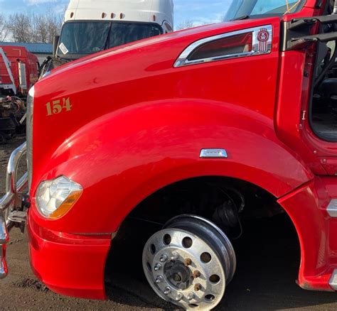 Used 2015 Kenworth T680 Hood For Sale Palmyra Pennsylvania United