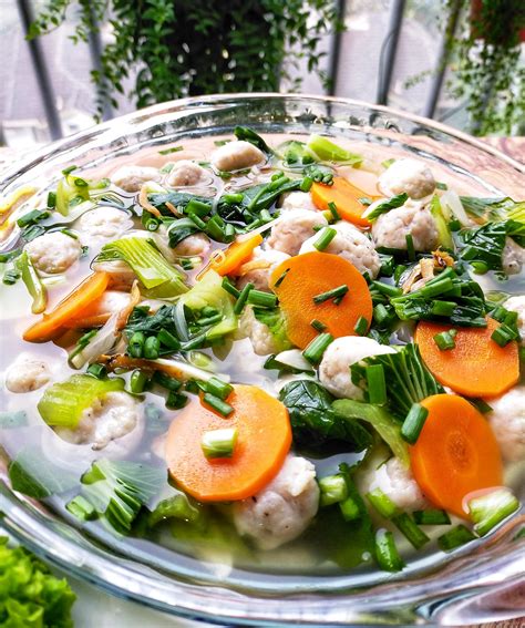 Resep hidangan sayur salad sayur saus yoghurt salad sayur untuk diet club masak salad sayur resep sayuran. Resepi Sup Sayur Fishball Homemade (Menu Diet) - Bidadari.My