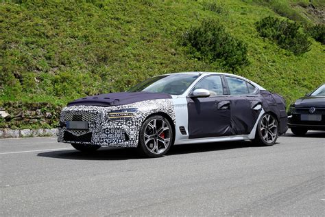 2021 Genesis G70 Facelift Photographed With Kia Stinger Wheels Brembo