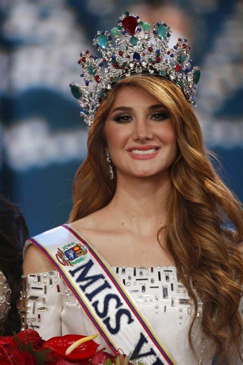 Mariam Habach Eleita Miss Venezuela 2015
