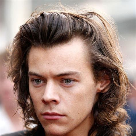 i love harry styles new hair more than harry styles old hair harry styles hair 90s