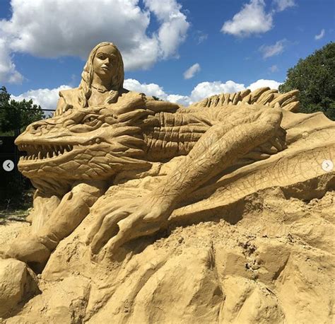 40 Amazing Sand Sculptures That Breathes Life Into Sand Small Joys