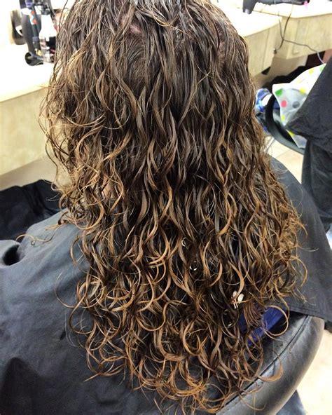 Loose Curls Long Hair Loose Spiral Perm Spiral Perm Modern Ways