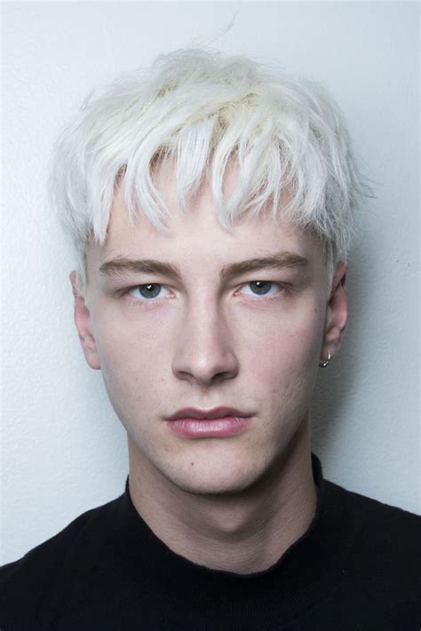 10 guys with platinum blonde men. 159 best PLATINUM BLONDE images on Pinterest | Men hair ...