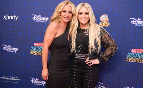 Britney Spears Attempts To End Public Feud With Jamie Lynn Its Tacky