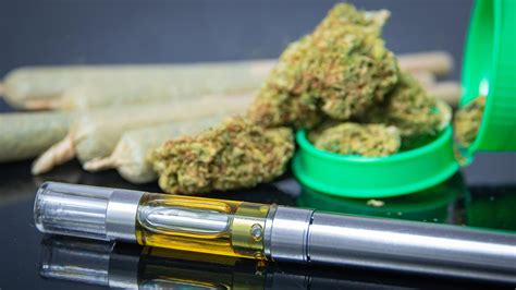 Vaping Cannabis A Fun Pleasurable And Safer Experience