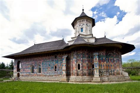 The Painted Monasteries Of Romania Kuriositas