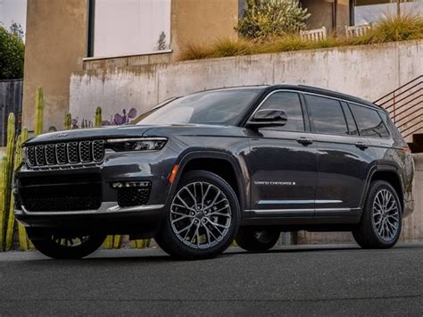 2021 Jeep Grand Cherokee L Reviews Pricing And Specs Kelley Blue Book
