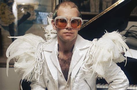 Elton John 1973 Roldschoolcelebs