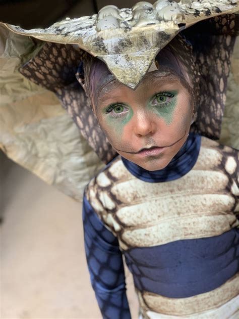 King Cobra Diy Halloween Costume Diy Halloween Costumes For Kids