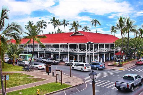 Historic Lahina Inn Maui Hawaii Photograph By Mark Fuge Pixels