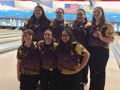 Michigans Elite Bowlers Battle For 2019 High School State Championships