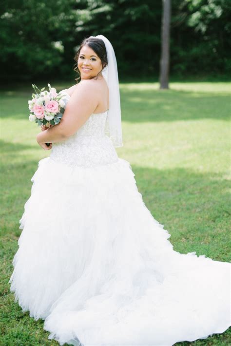 David S Bridal Tulle Plus Size Wedding Dress With Ruffled Skirt Used Wedding Dress Save 58