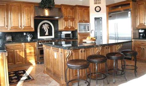 Both cabinet painting and refacing have pros and cons to consider, and you must choose the method which best suits your existing kitchen cabinetry. Kitchen cabinet refacing - Guaranteed lowest price!