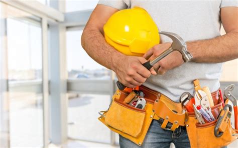 Top 10 Reasons To Hire Home Repair Services Before Selling Your Home