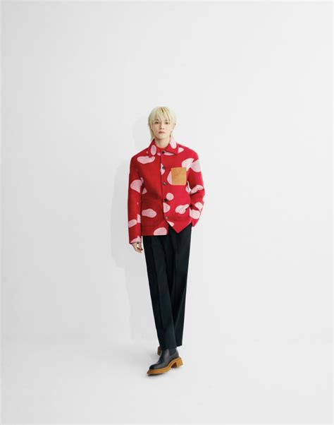 Taeyong Nct Ditunjuk Sebagai Brand Ambassador Global Untuk Merk Loewe Inikpop