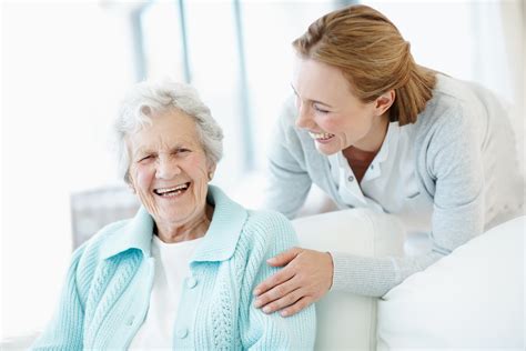 How to Hire a Caregiver for a Senior Parent or Loved One - Cahoon Care