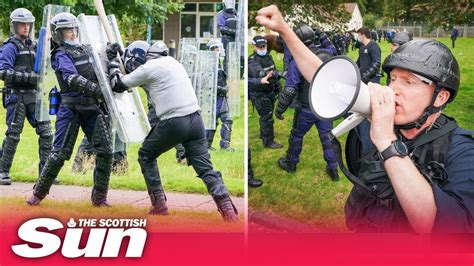 Cop26 Scots Cops Show How Theyll Kettle Protesters In Riot Training Exercise For Glasgow
