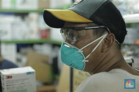 Gue bukan batuk pake masker tapi bisa aja gue pake masker untuk. Gambar Kartun Cowok Keren Pake Masker / 8000 Gambar Cowok ...