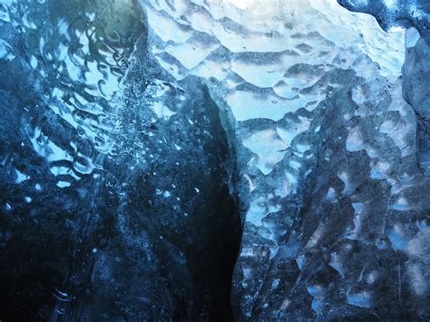 The Blue Dragon Ice Cave Helicopter Tour Guide To Iceland
