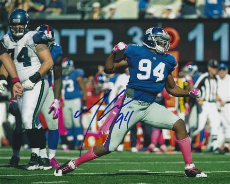 Autographed Mathias Kiwanuka 8x10 New York Giants Photo Main Line