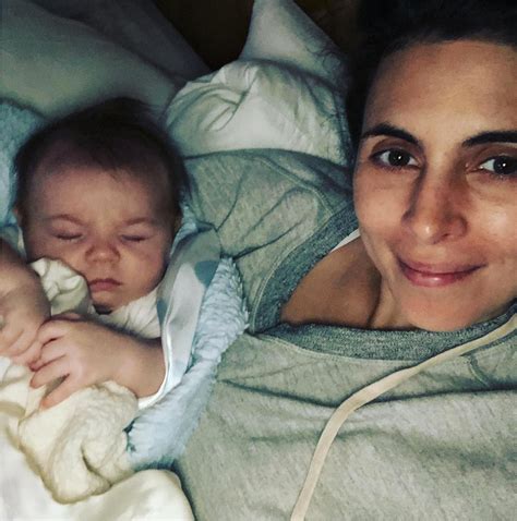 jamie lynn sigler has to stop breastfeeding her son due to ms