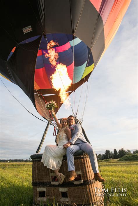 Spectacular Seattle Hot Air Balloon Elopement Wedding