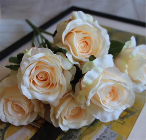 White Anna Roses Artificial Flowers Fake Flowers Rose 7 Heads Silk