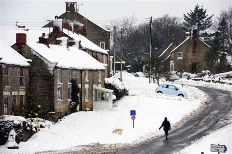 Uk Weather More Snow Today In Final Flurry Of The Cold Snap Mirror
