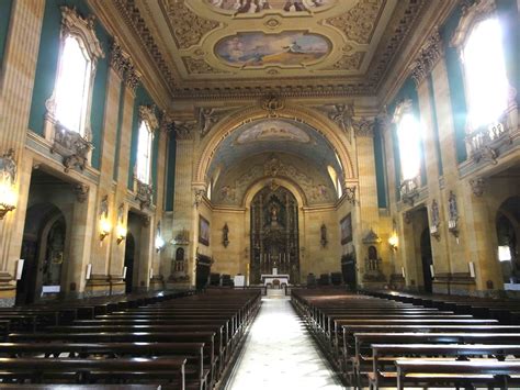 Mantenha a sua adoração diária. Basílica Nossa Senhora do Carmo, SP - São Paulo Brasil ...
