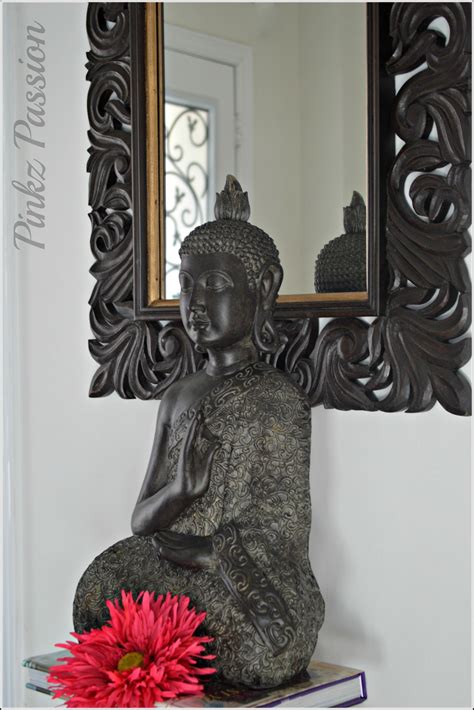People in hinduism believe that having a buddha statue at home delivers calmness and harmony to the environment. Buddha décor at the entrance, Buddha paired with mirror | Buddha decor, Buddha statue home ...