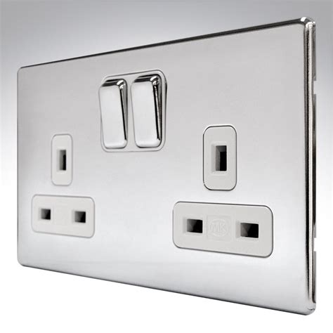 Do Double Insulated Light Switches And Sockets Exist And Do I Need Them