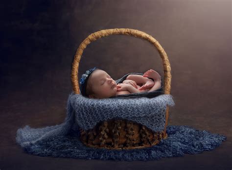 Mckenna ~ Creative Newborn Photography