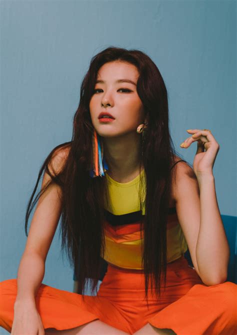 This website is in no way affiliated with red velvet members or sm entertainment. Photoshoot RED VELVET - 'The Red Summer' Digital Booklet ...