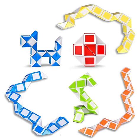 The goal of the puzzle is to arrange the chain in such a way that there will be a 3x3x3 cube. Amazon.com: Ganowo Snake Cube Mini 6 Pack 24 Blocks Twist ...