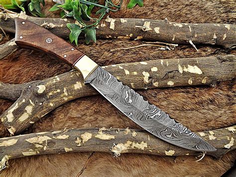 11 Long Damascus Steel Full Tang Blade Skinning Knife Available In 3