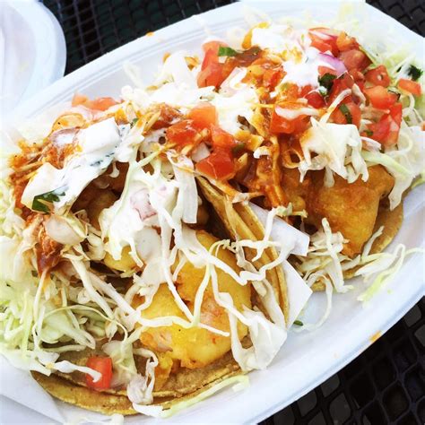 As the tile mosaic at guerrilla tacos declares, la don't play. Tacos Baja Ensenada - 501 Photos - Mexican - East Los ...