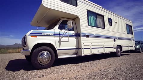 See How This Couple Remodeled A 1989 Class C Motorhome In 2020