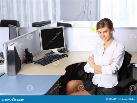 Young Beautiful Business Woman Working At Office Stock Image Image Of Person Attractive 17564511
