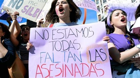 Ley De Libertad Sexual Introduce Como Delito El Acoso Callejero