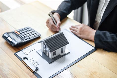 (several, including state farm and liberty mutual, offer up to $1,000,000.) how much personal liability coverage do i need? Do I Need Landlord Liability Insurance? | Advantage ...