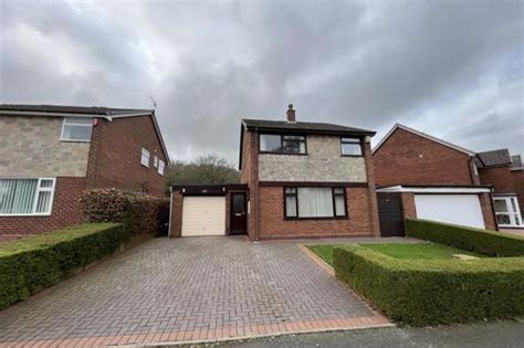 Snap Up This Three Bed Detached Home In The Westlands Perfect As A