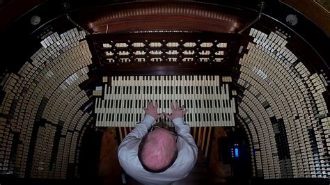 Organist Monte Maxwell Playing The Midmer Losh Pipe Organ Youtube